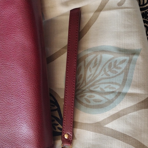 Kate Spade wristlet - Picture 8 of 8